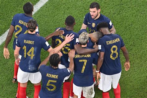 Mondiali un superbo Mbappé trascina la Francia agli ottavi Diretta it