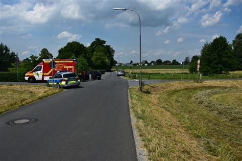 POL HF Verkehrsunfall Mit Personenschaden Vorfahrt Missachtet