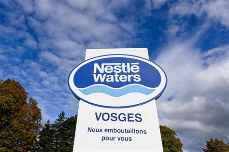 Scandale des eaux minérales Nestlé Waters a eu recours à des