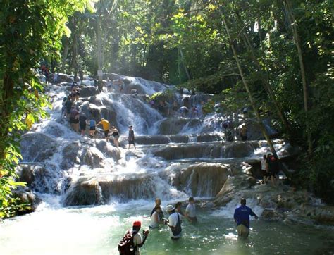 Dunn’s River Falls,Jamaica - Jamaica Get Away Travels