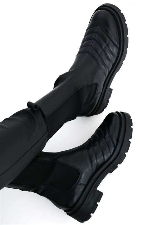 Léstrosa – boot 5031 - BOOTS - SKOR - REA - Plainvanilla.se