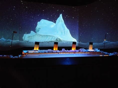 Iceberg Titanic Museum Pigeon Forge