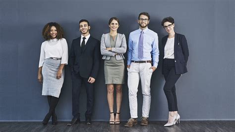 Cómo elegir el código de vestimenta en la empresa Control Laboral