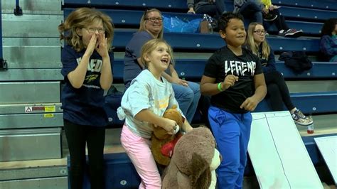 Teddy bear toss at University of Toledo women's basketball game | wtol.com