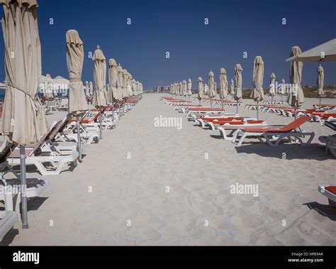 Saadiyat public beach,abu dhabi Stock Photo - Alamy