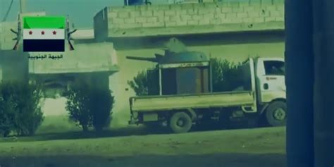 Tank Turret on the Back of a Truck Shows Ghetto Side of Syrian War - autoevolution