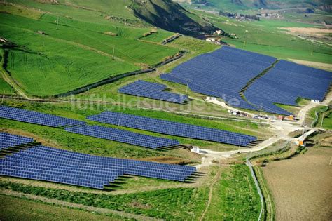 Villalba Auf Sizilien Aus Der Vogelperspektive Solarfeld Solarpark