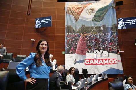 Senadora Kenia López Rabadán Para Referirse Al Tema De Discusión De La Agenda Política Pan