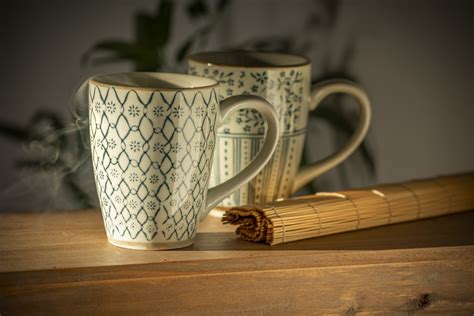 Tassen: alles für Esstisch und Küche