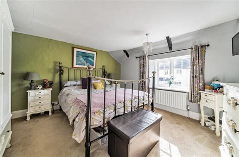 Bedroom Property For Sale In Morchard Road Crediton Devon Ex