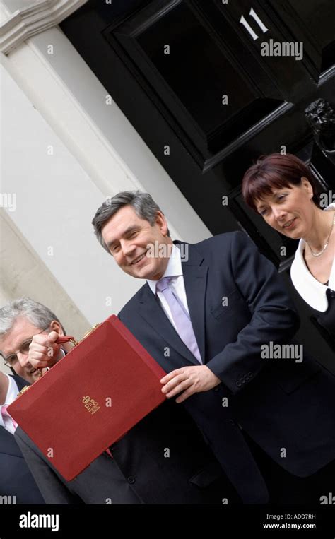 Gordon Brown Leaves Downing Street Hi Res Stock Photography And Images