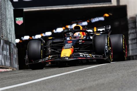 Max Verstappen Lidera Tl Em M Naco Hamilton Bate