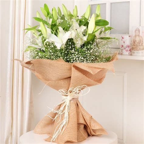 Bouquet Of White Lilies 'Peace' - Online Plants & Flowers Delivery in Lucknow| Free Delivery in ...