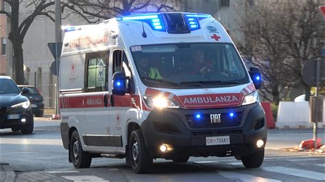 DOUBLE SIREN Ambulanza Croce Rossa Padova In Emergenza Red Cross