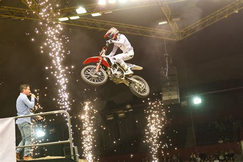 En Images C Tait Le Grand Retour Du Supercross Grenoble