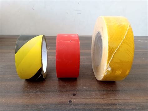 Backing Material Cloth Color Yellow Red Retro Reflective Tape At Rs