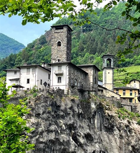 L Acciaio di Milano uno dei BORGHI MEDIEVALI più BELLI dItalia a