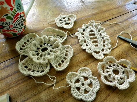 Irish Crochet Style Motifs