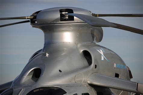 Eurocopter X3 Hybrid Helicopter breaks 300MPH - MIKESHOUTS