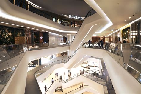 Central Embassy In Bangkok Luxury Shopping Mall In Phloenchit Go Guides