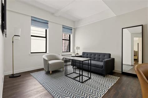 CLUB QUARTERS HOTEL TIMES SQUARE, NEW YORK | Best Rates!