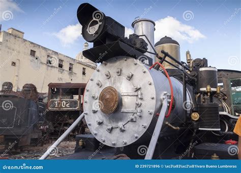 Old Rusty Trains Exhibition In Havana Cuba Editorial Photo Image Of