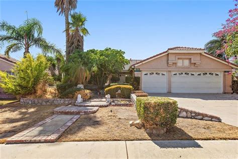 2745 W Linde Vista Dr Rialto Ca 92377 Mls Iv19205553 Redfin