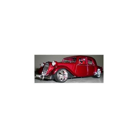 Miniature Citroen Traction Rouge Tuning 1952 Francis Miniatures