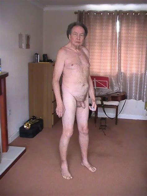 Standing Naked 22 May 2019 30 Nude Pics XHamster