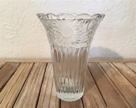 Vintage Kig Malaysia Pressed Glass Sunflower Floral Vase Etsy