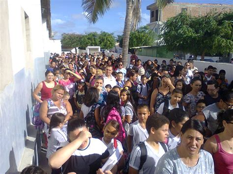 Viva a História Início do ano letivo na Escola Municipal Cônego João