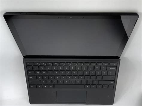 Microsoft Surface Pro 7 - Intel Core-i7 | Laptops | Edmonton | Kijiji