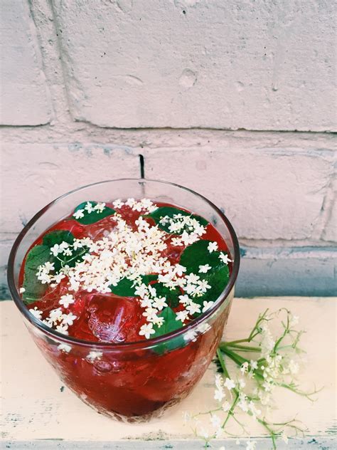 Classic Homemade Elderflower Cordial Recipe Bacon Is Magic