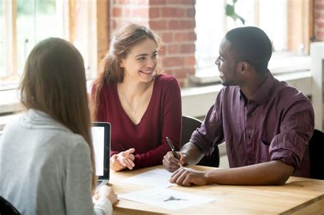 The Lease Renewal Conundrum: 5 Factors That Determine Your Rent Hike