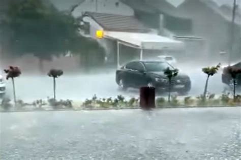 Šok scena na auto putu kod županje za vreme nevremena Vozači hteli da