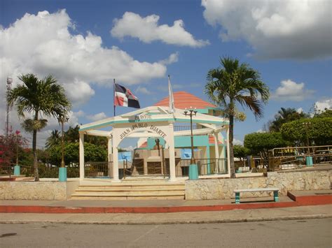 Sabana Grande de Boyá Parque Central Municipalidad en tus manos