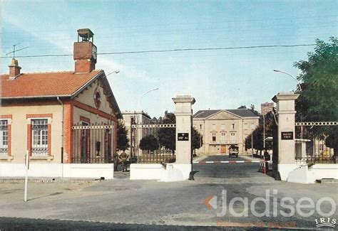 entree de la caserne foch jadiseo laon