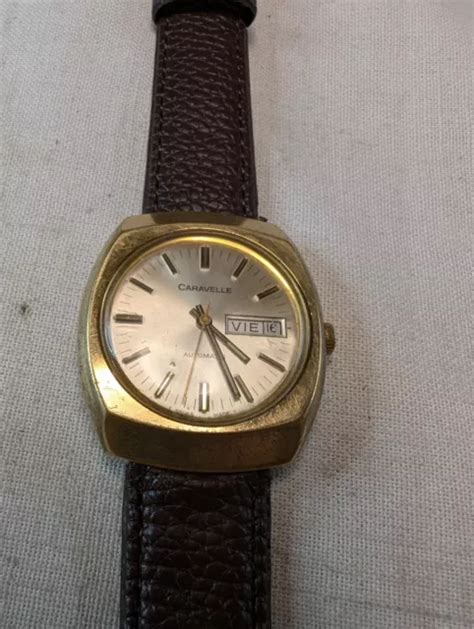 OROLOGIO VINTAGE BULOVA Caravelle Da Uomo Automatico Giorno Data 17