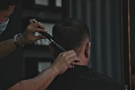 hd wallpaper woman holding scissor haircut hair cut beauty salon