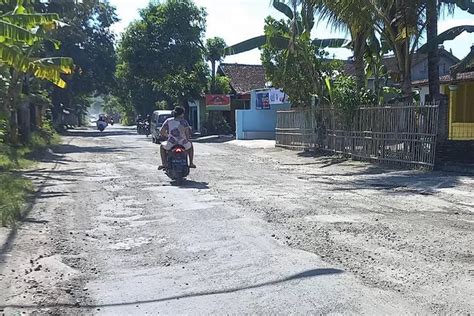 Ruas Jalur Uruk Tol Jogja Solo Rusak Dan Perbaikan Asal Asalan