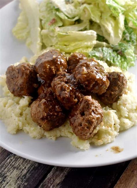 Awesome Healthy Meatballs Over Mashed Cauliflower Nerd Chefs