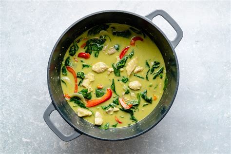 Easy Thai Green Curry With Gingery Chicken Vegetables Pwwb