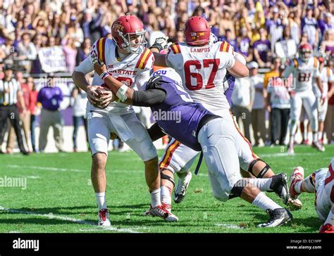 Iowa State Cyclones Quarterback Sam B Richardson 12 Tries To Elude A