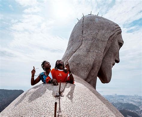 Vinicius Junior Et Camavinga En Visite Au Cristo Redentor De Rio De Janeiro