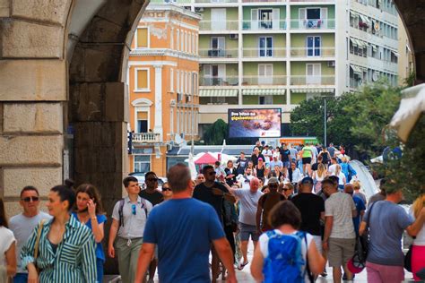 Zadarski tjednik GALERIJA Subotnja špica uz turiste prosvjed i