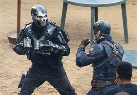 Sneak Peek Captain America Civil War More Set Images