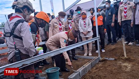 Hanya Di Pramuka Jatim Bakti Sosial Bangun Huntara Semeru Tetap Jalan