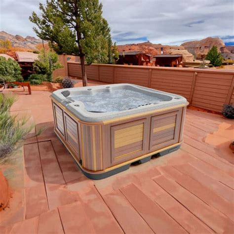 Cub Hot Tub Arctic Spas
