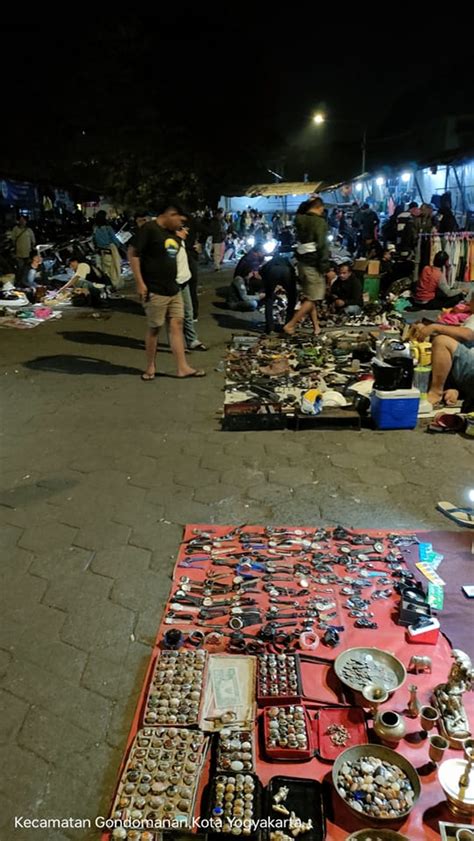 pasar klithikan kebumen dodol  bae ulih