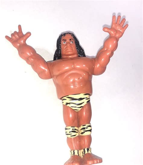 Wwf Wwe Hasbro Jimmy Superfly Snuka Wrestling Figu